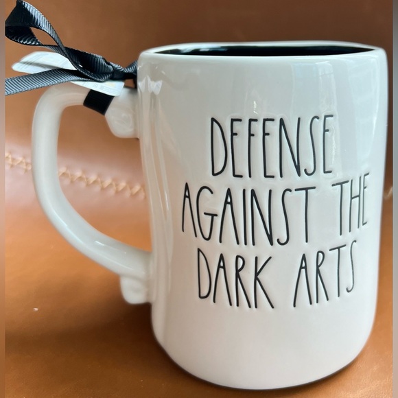 Rae Dunn Defense against the Dark Arts Harry Potter 16oz Mug - Picture 7 of 7
